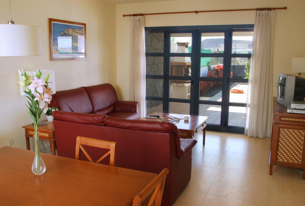 פלאיה בלנקה Villas Susaeta מראה חיצוני תמונה