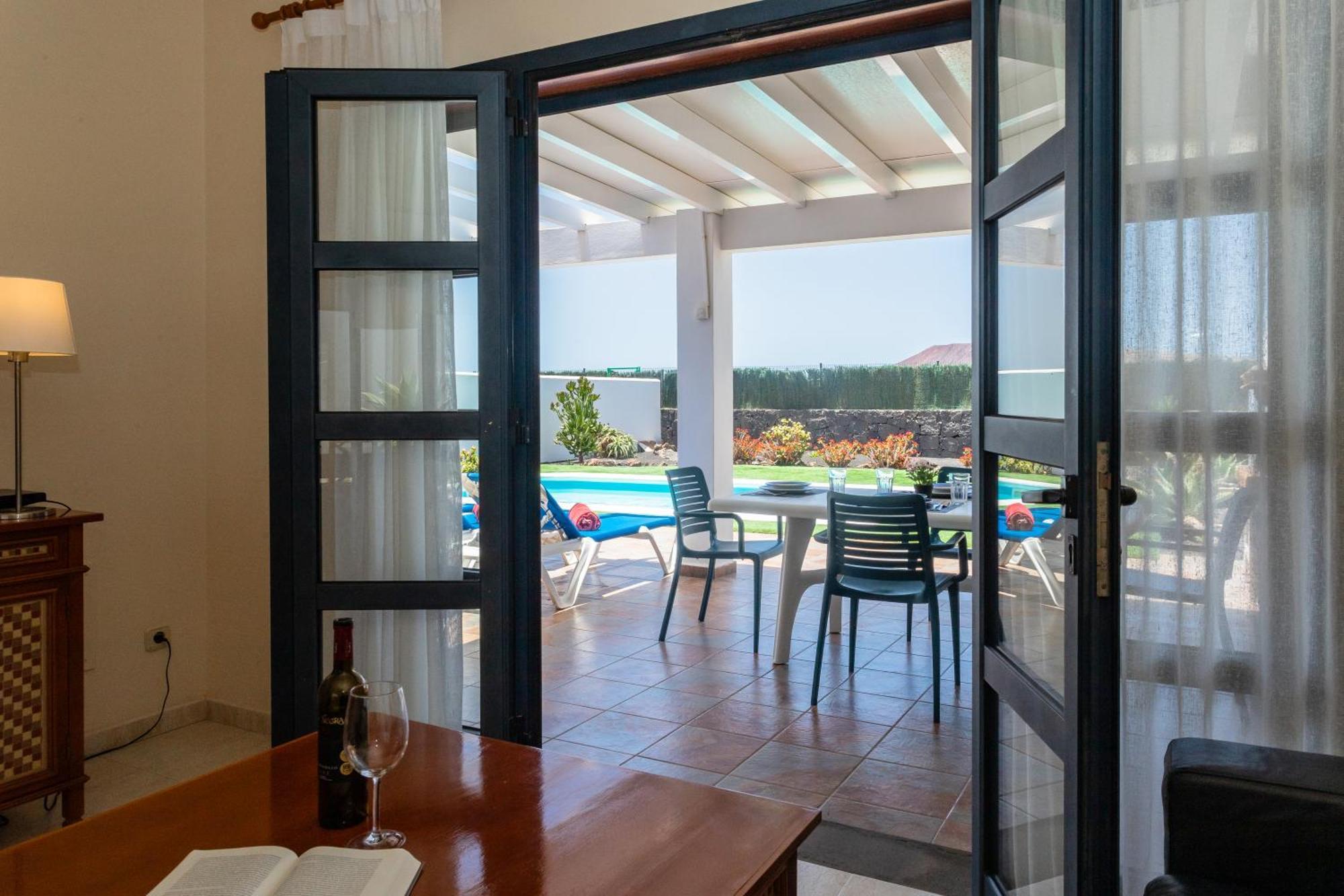 פלאיה בלנקה Villas Susaeta מראה חיצוני תמונה